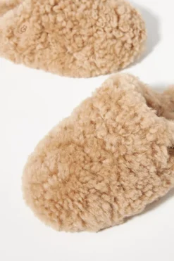UGG Maxi Curly Slide Slippers -Fashion Clothing Shop 68392448 016 b3