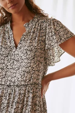 By Anthropologie Ruffle Sleeve Dress -Fashion Clothing Shop 78266145 009 c2