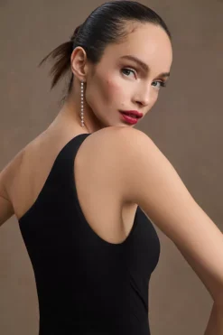 Fashion Clothing Shop -Fashion Clothing Shop 80247307 001 b2