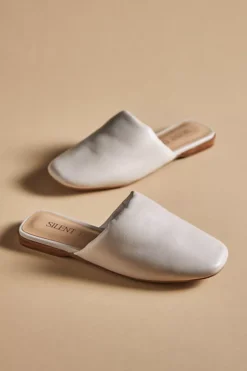 Silent D Puff Slides