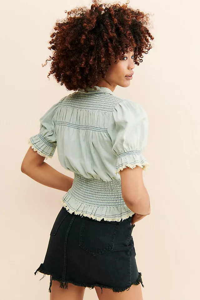 Pilcro Femme Smocked Buttondown 4 Pilcro Femme Smocked Buttondown - Image 2