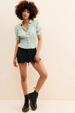 Pilcro Femme Smocked Buttondown 10 Pilcro Femme Smocked Buttondown -Fashion Clothing Shop 84048867 040 m4